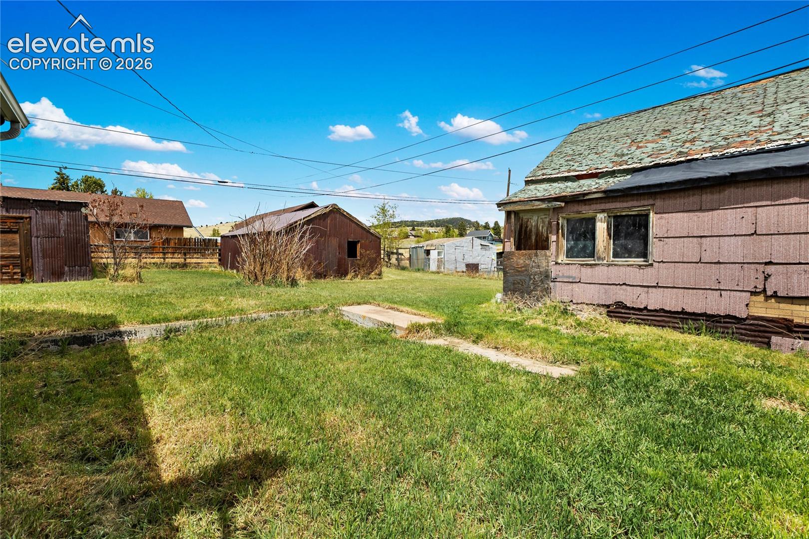 225 Eaton Ave, Cripple Creek, CO 80813
