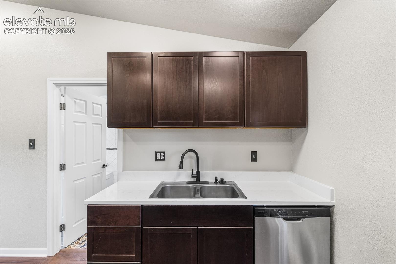 Photo 10 of 1118 Arroyo Avenue, Pueblo