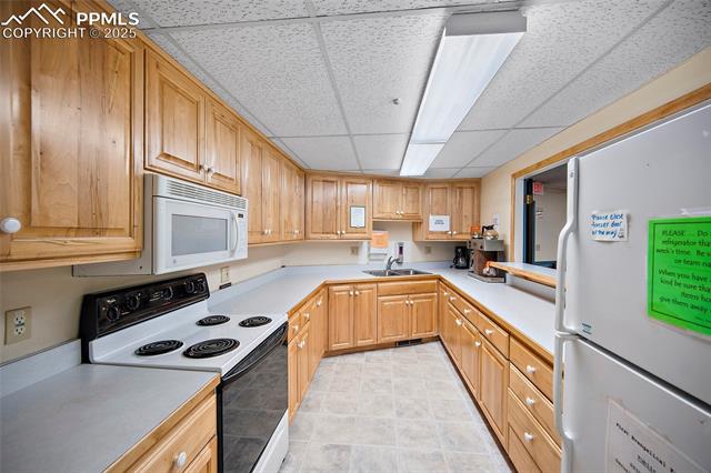 Second kitchen on lower level