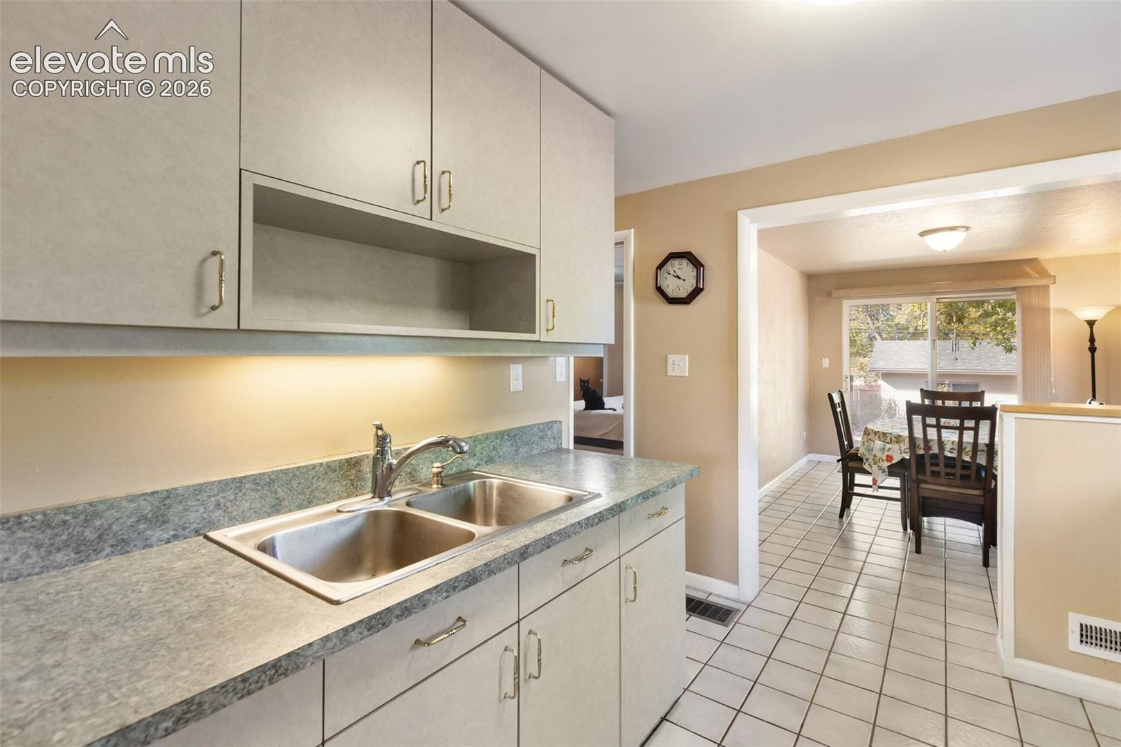 Photo 9 of 2304 Robin Drive, Colorado Springs