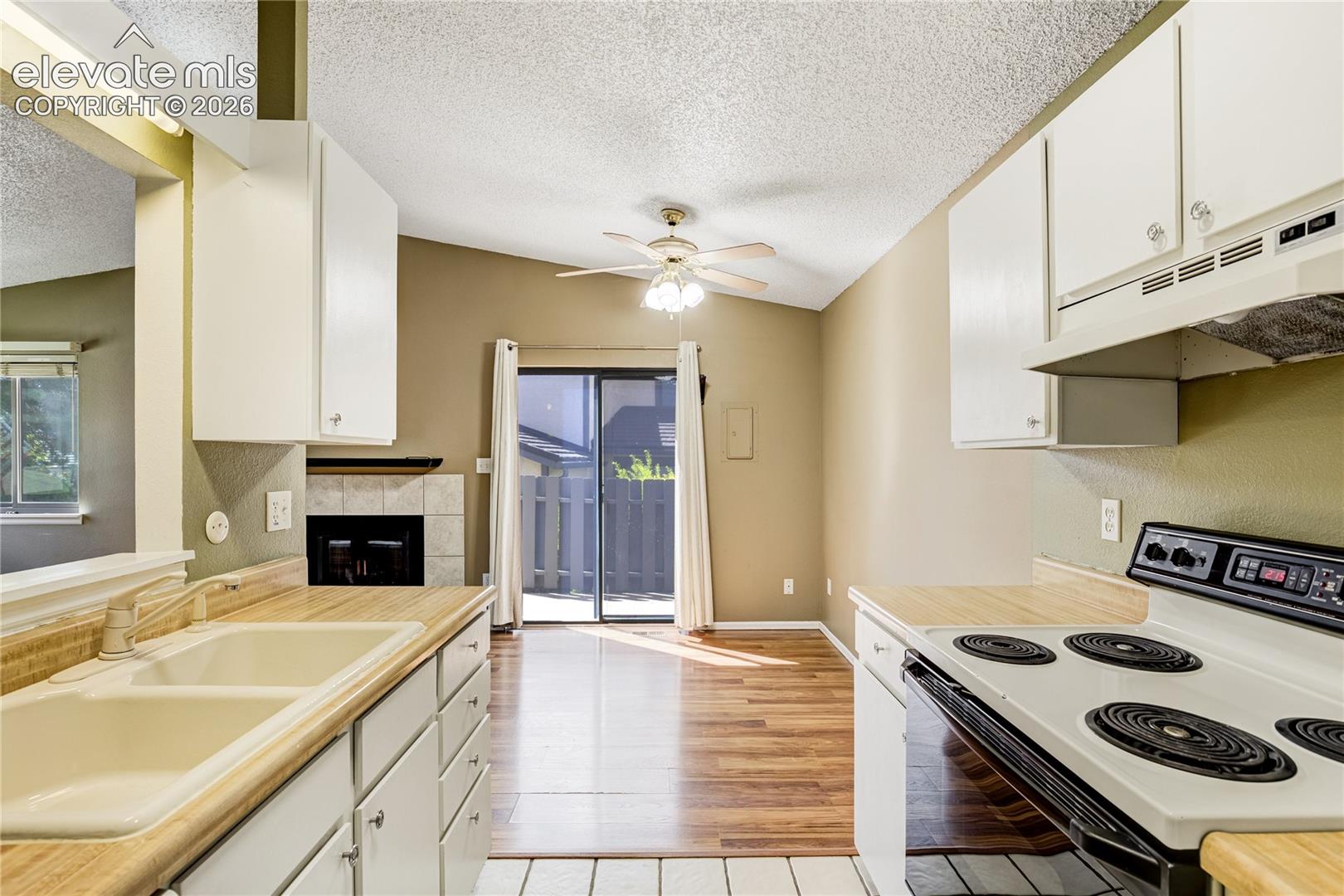Photo 13 of 4875 Bluestem Drive, Colorado Springs