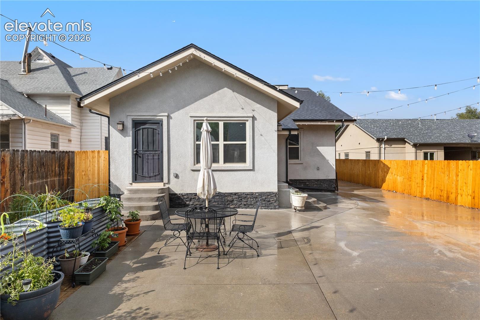 1011 Cheyenne Blvd, Colorado Springs, CO 80905