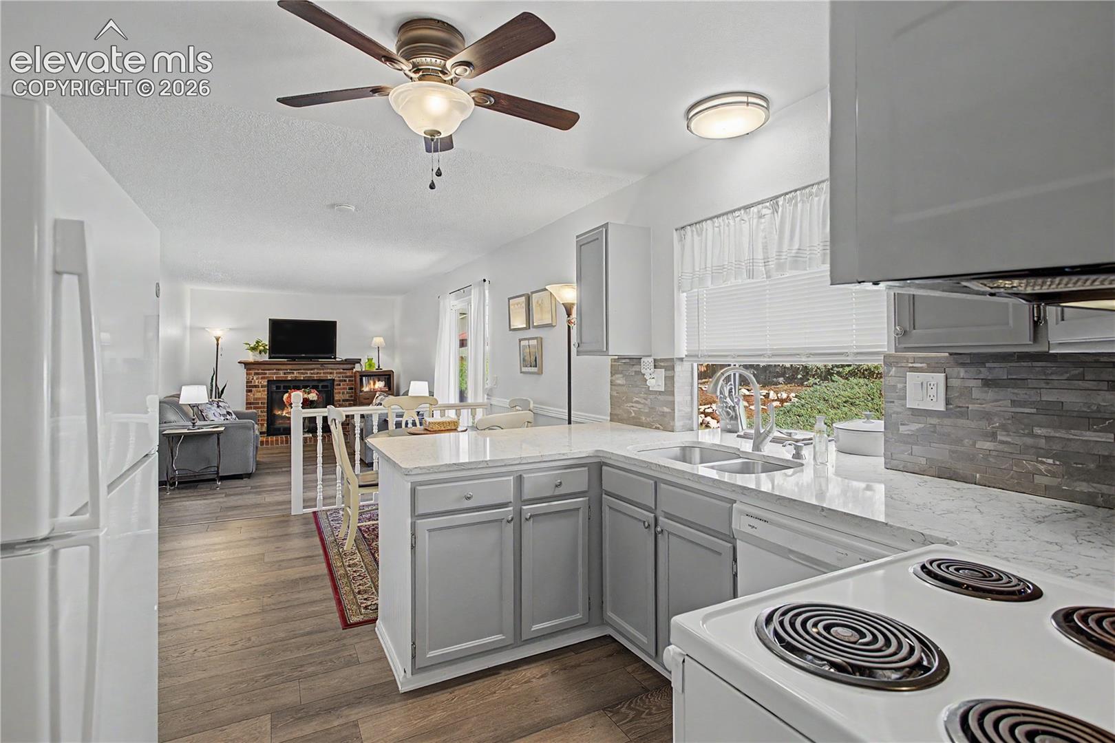 Photo 14 of 3420 Excelsior Drive, Colorado Springs