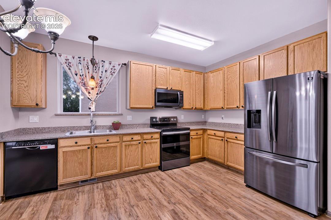 Photo 7 of 7542 Stephenville Road, Peyton