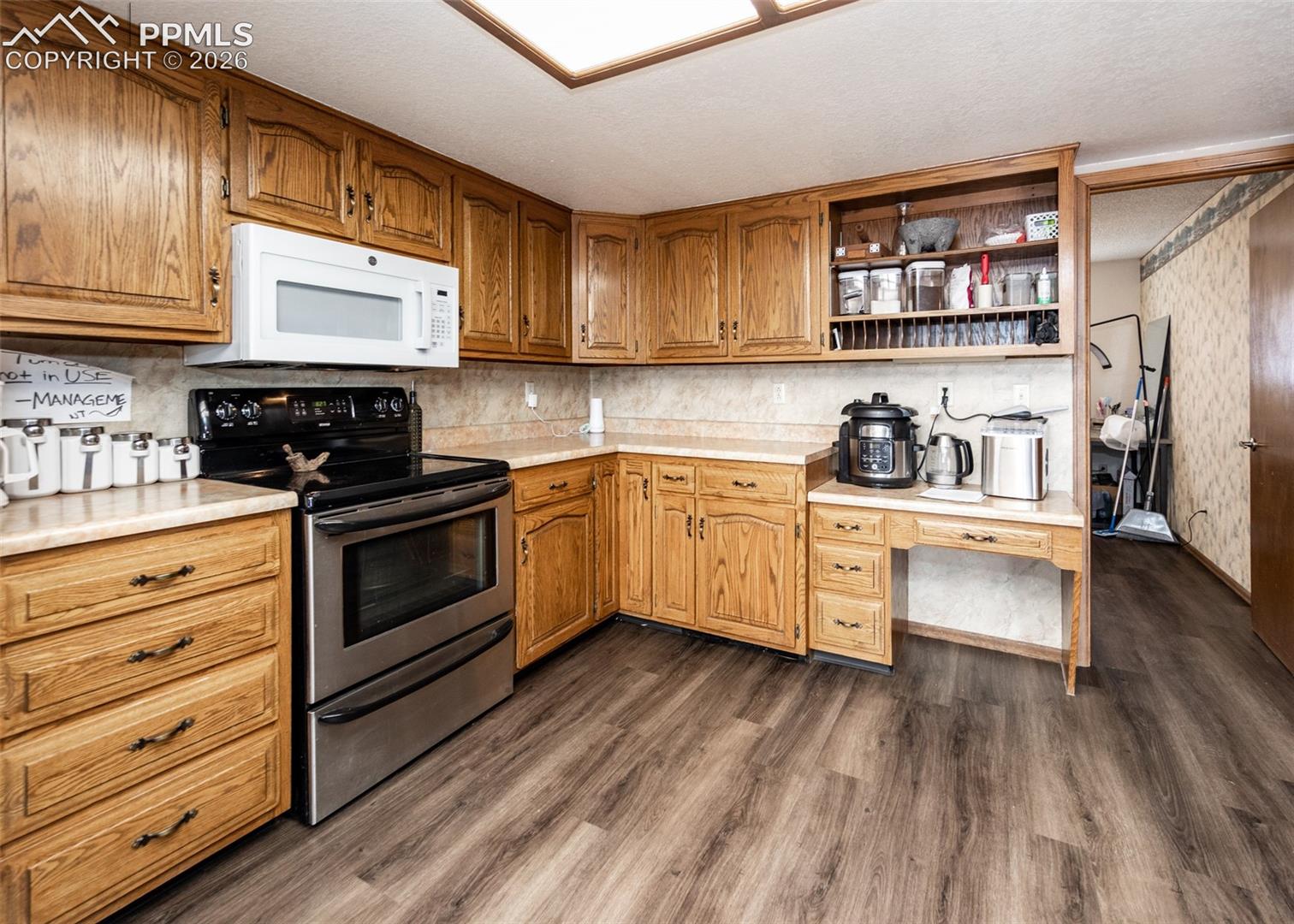 Photo 6 of 11210 Eggar Drive, Peyton
