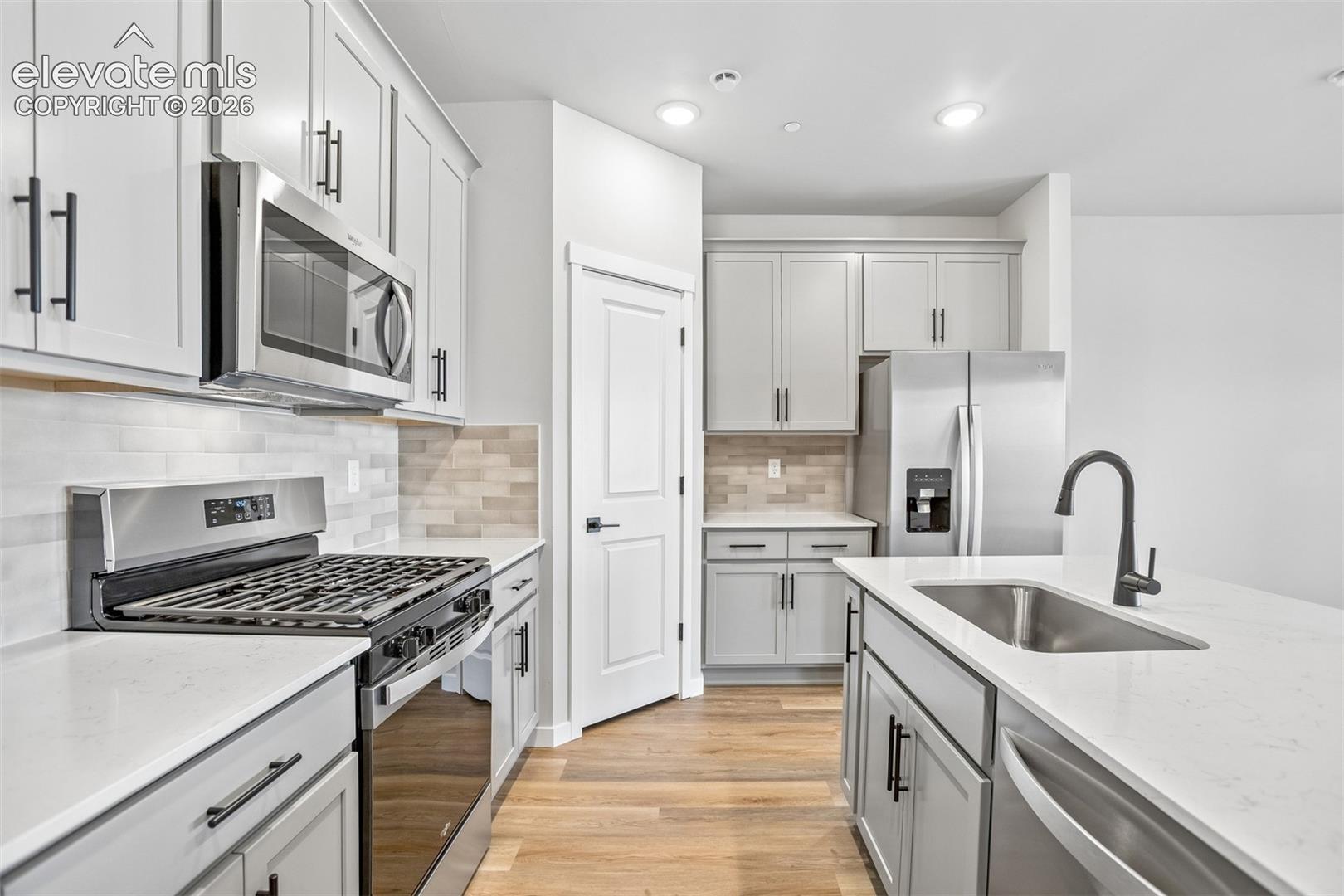 1427 Ducett Hts, Colorado Springs, CO 80904