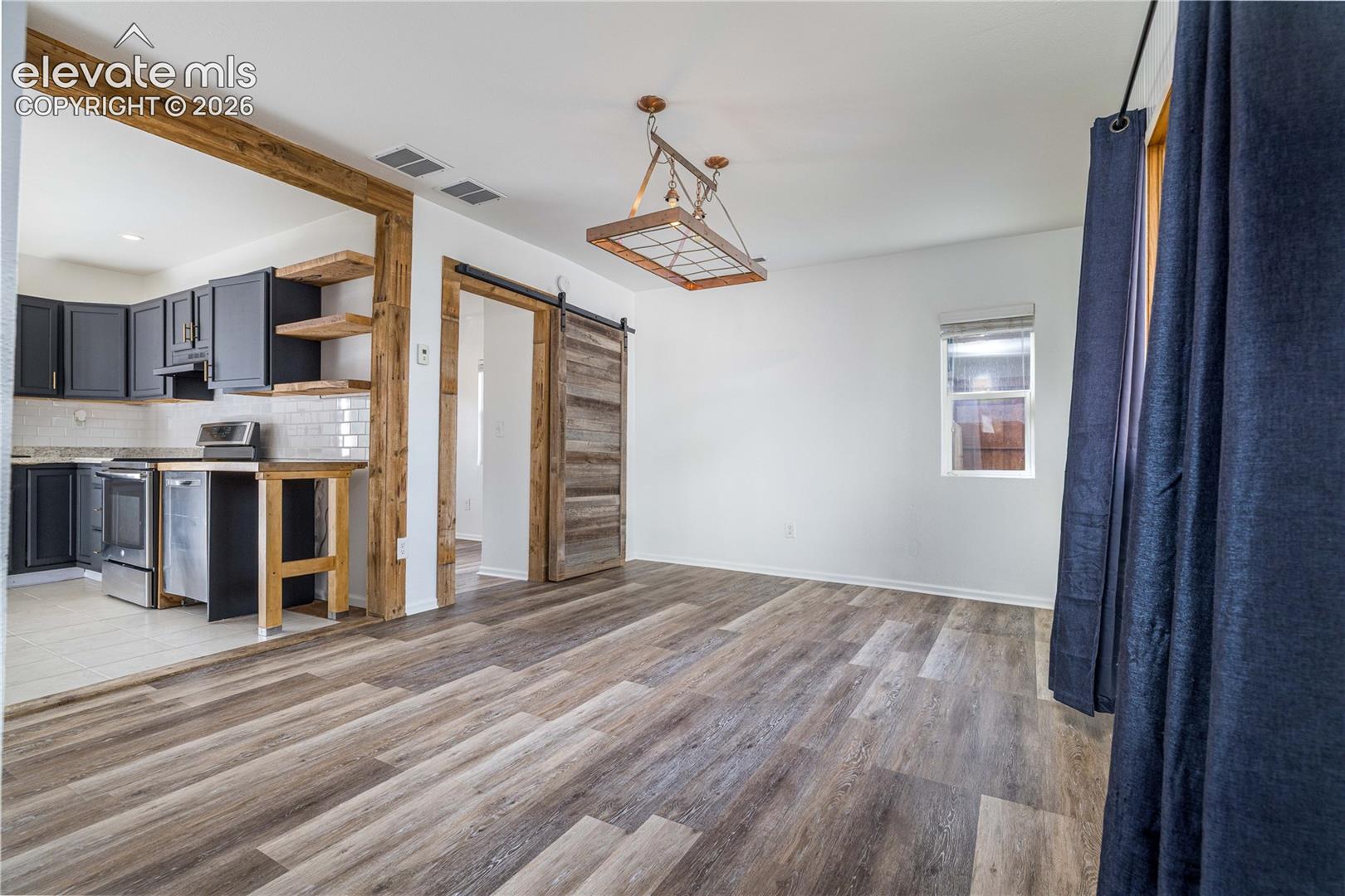 Photo 10 of 207 N Hancock Avenue, Colorado Springs
