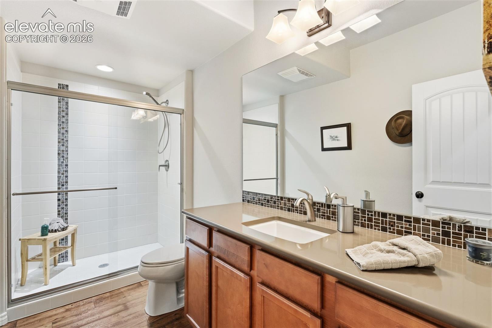 Full bathroom in basement