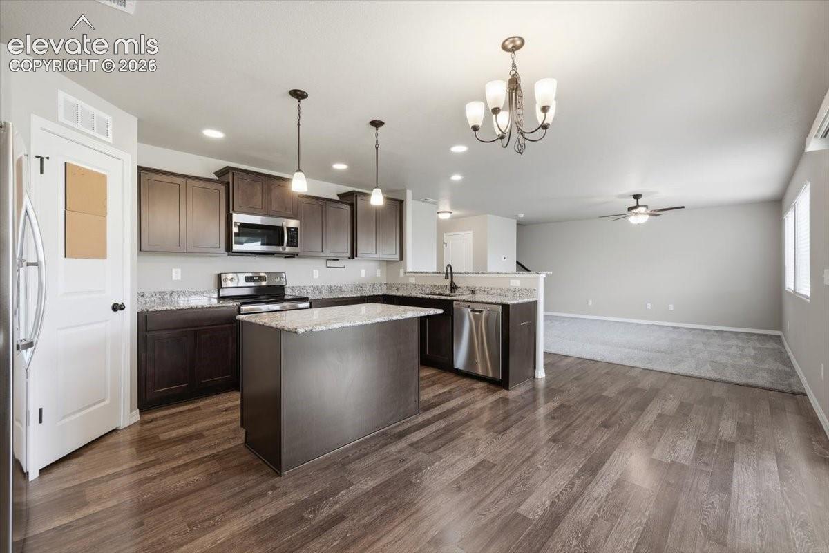 Photo 13 of 10958 Avena Road, Peyton