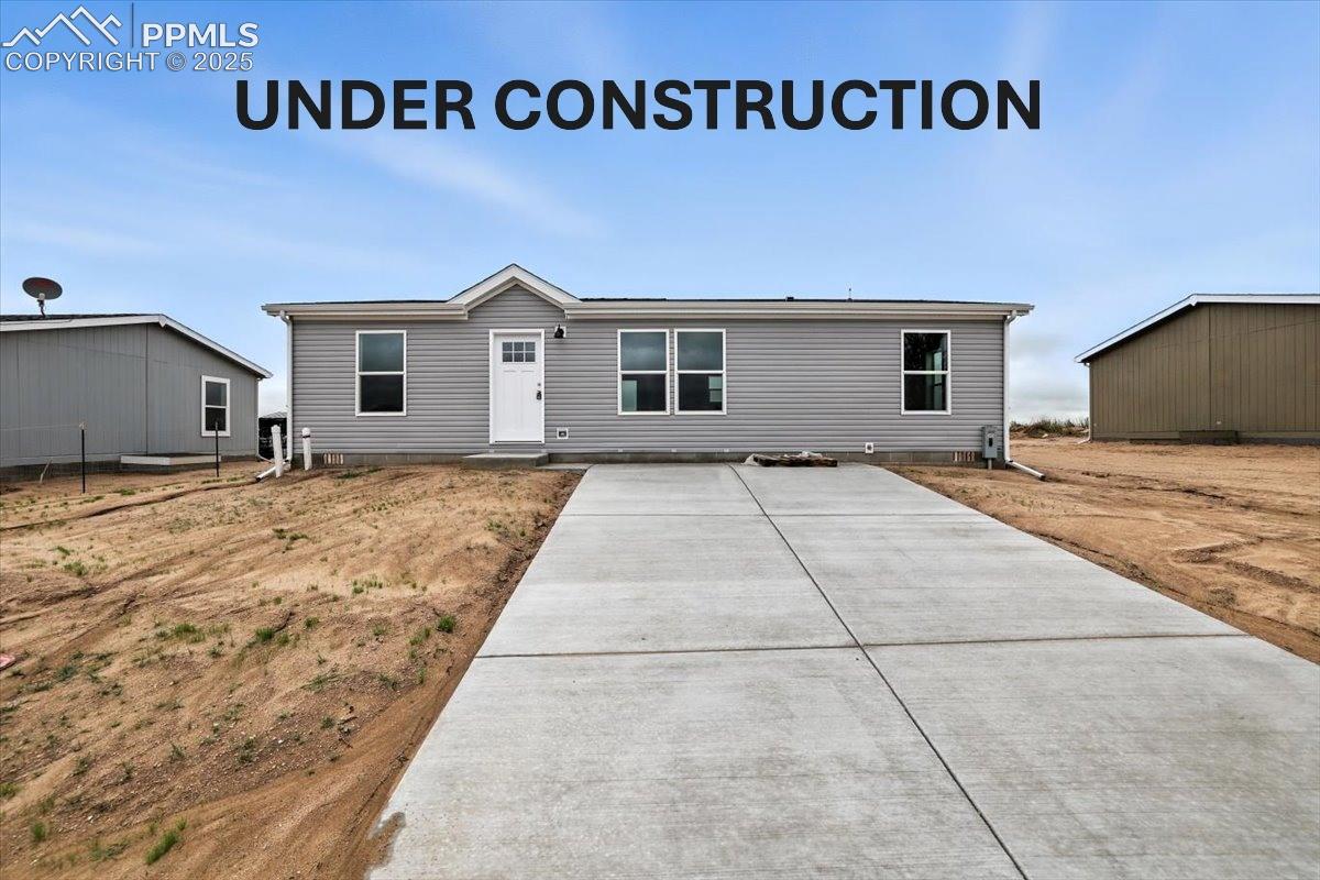 23585 Jayhawk Ave, Colorado Springs, CO 80928