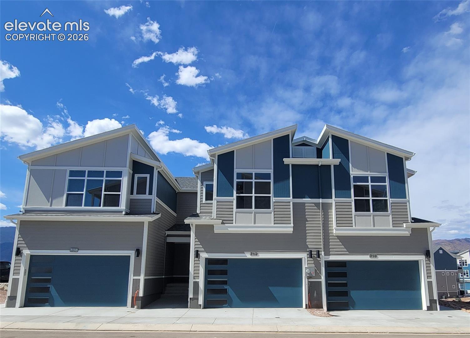 718 Belleza Vw, Colorado Springs, CO 80907