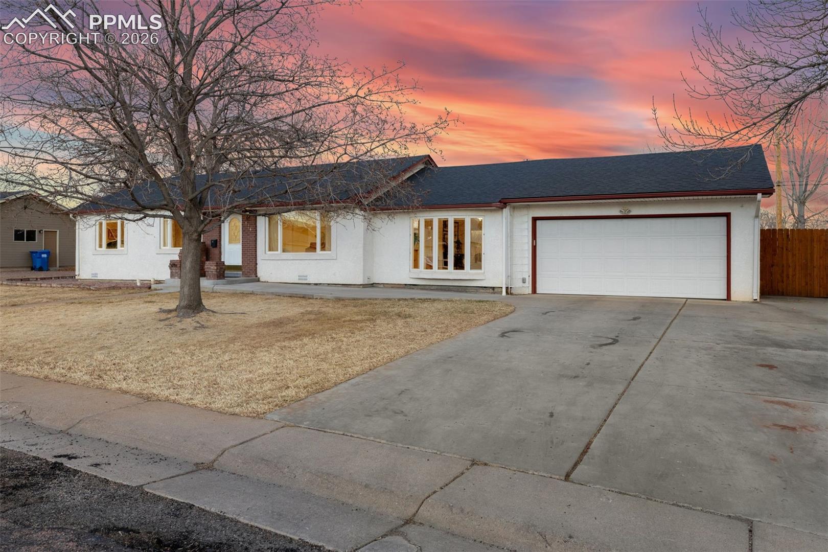 Photo 10 of 124 E Circle Drive, Canon City