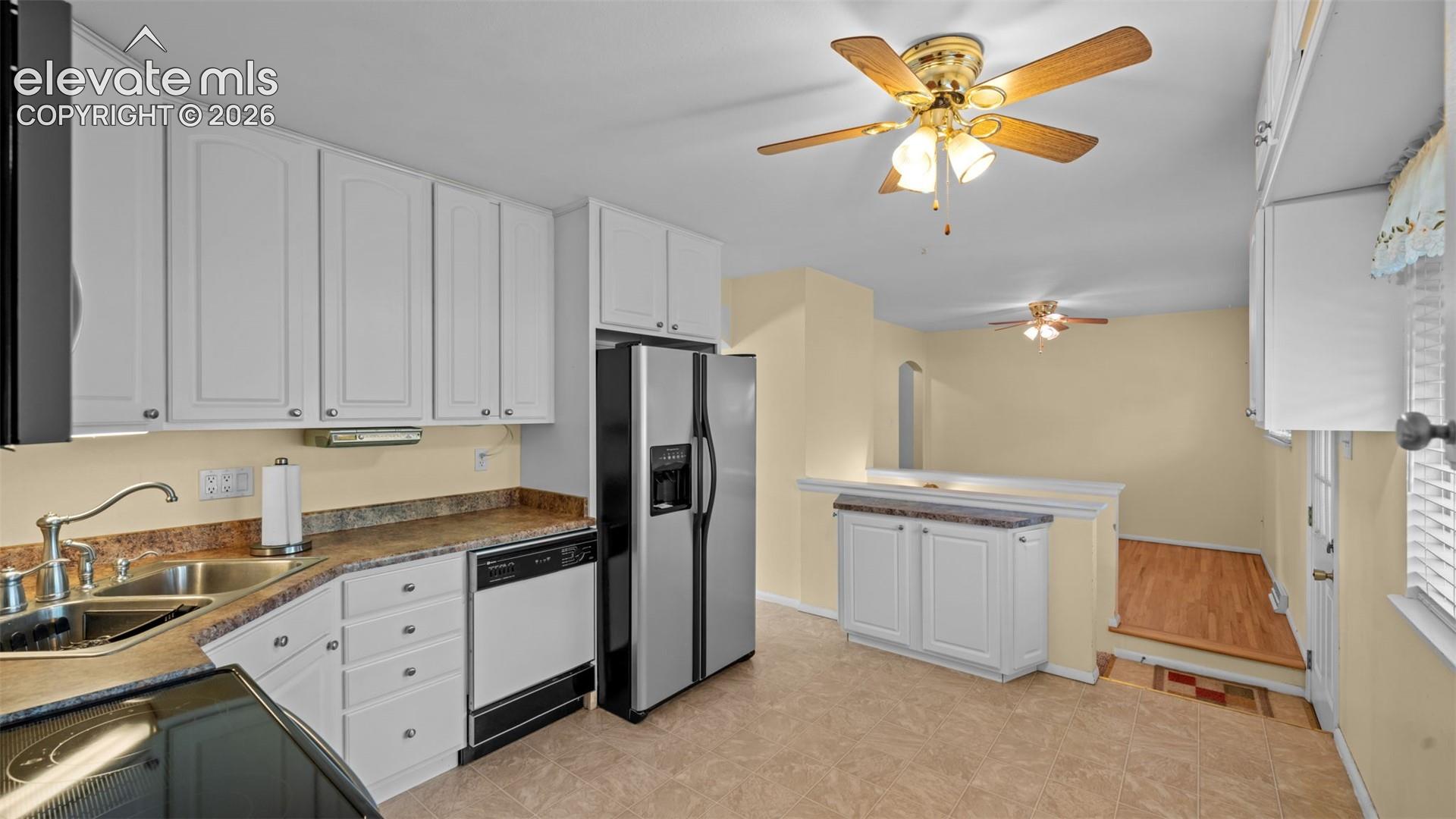 Photo 18 of 1719 Wynkoop Drive, Colorado Springs