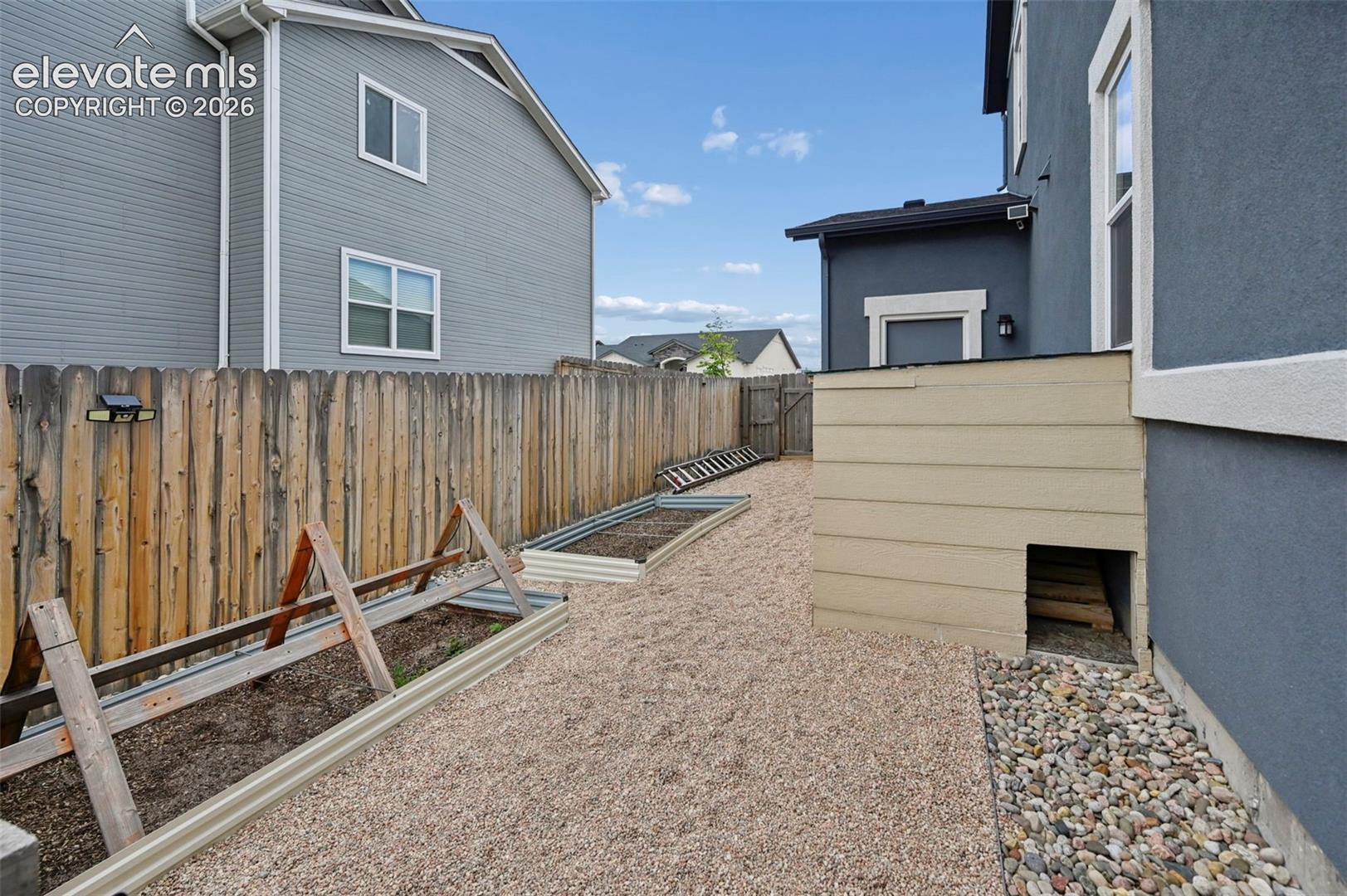 Photo 18 of 8182 Wheatland Drive, Colorado Springs