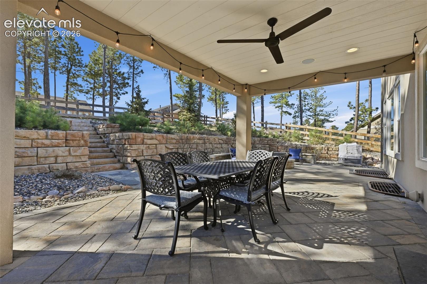 Covered patio - Belgard pavers 