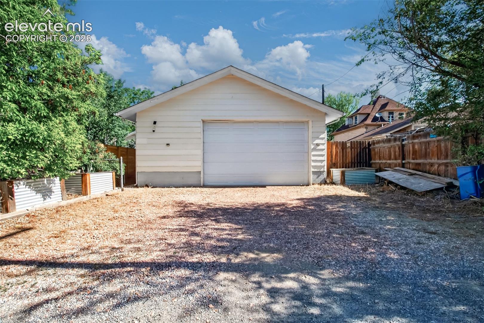 Detached 28x31 Garage