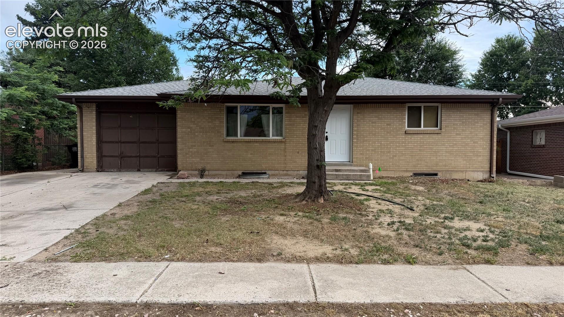 15 Claremont St, Colorado Springs, CO 80909