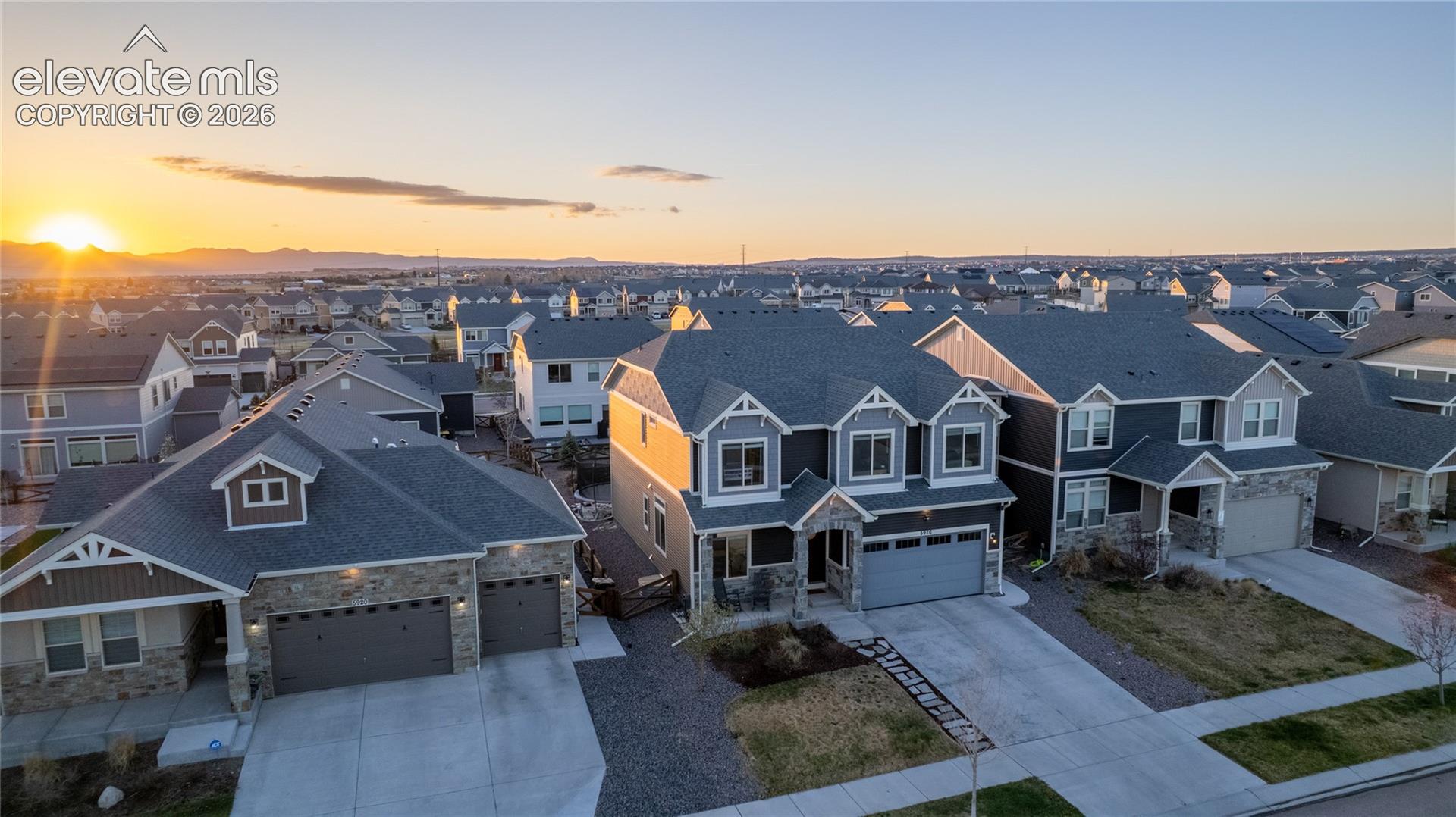 5926 Carrick Ln, Colorado Springs, CO 80927