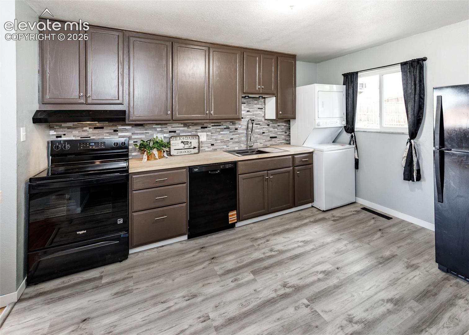 Photo 21 of 1216 Hartford Street, Colorado Springs