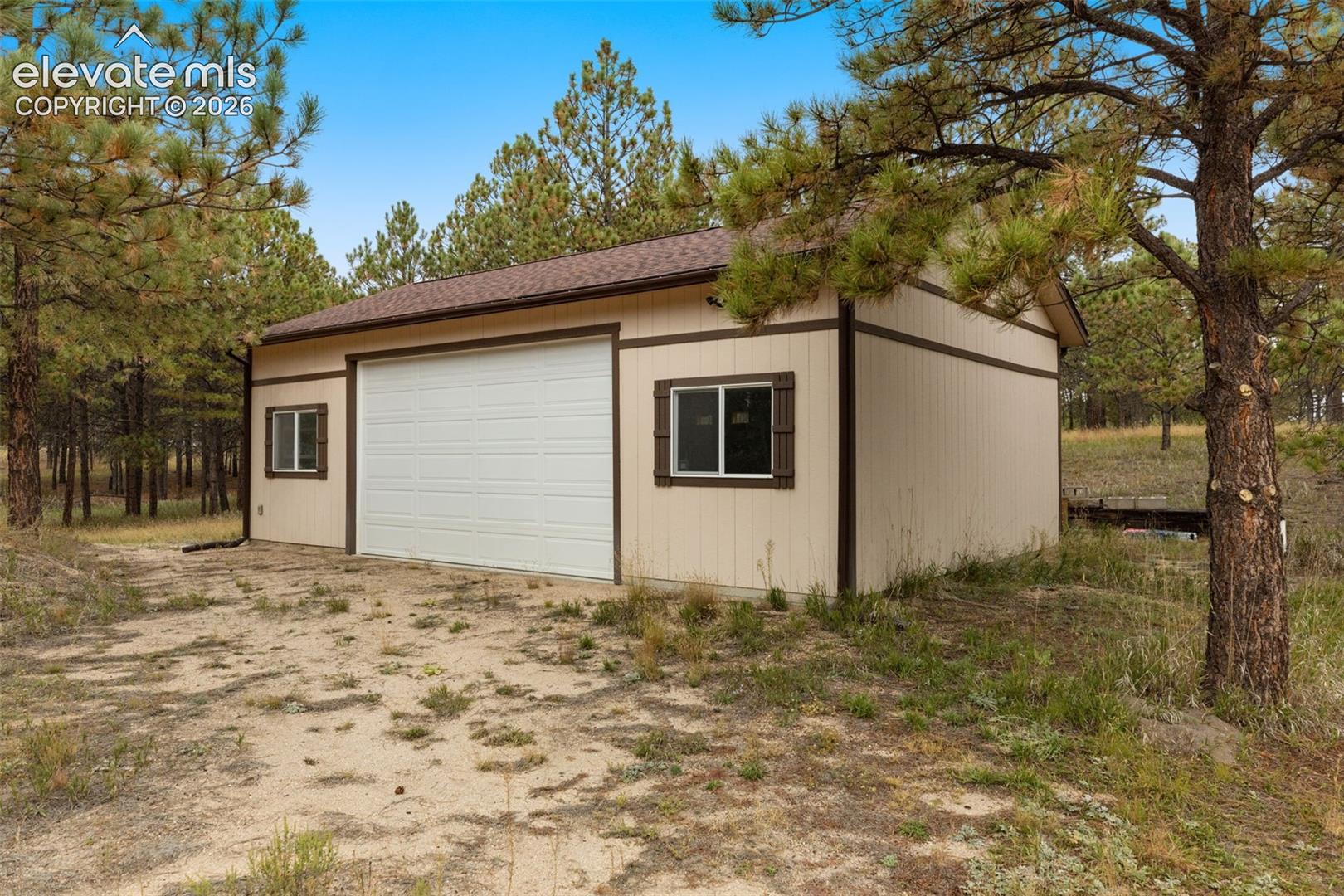 Stand alone workshop or garage