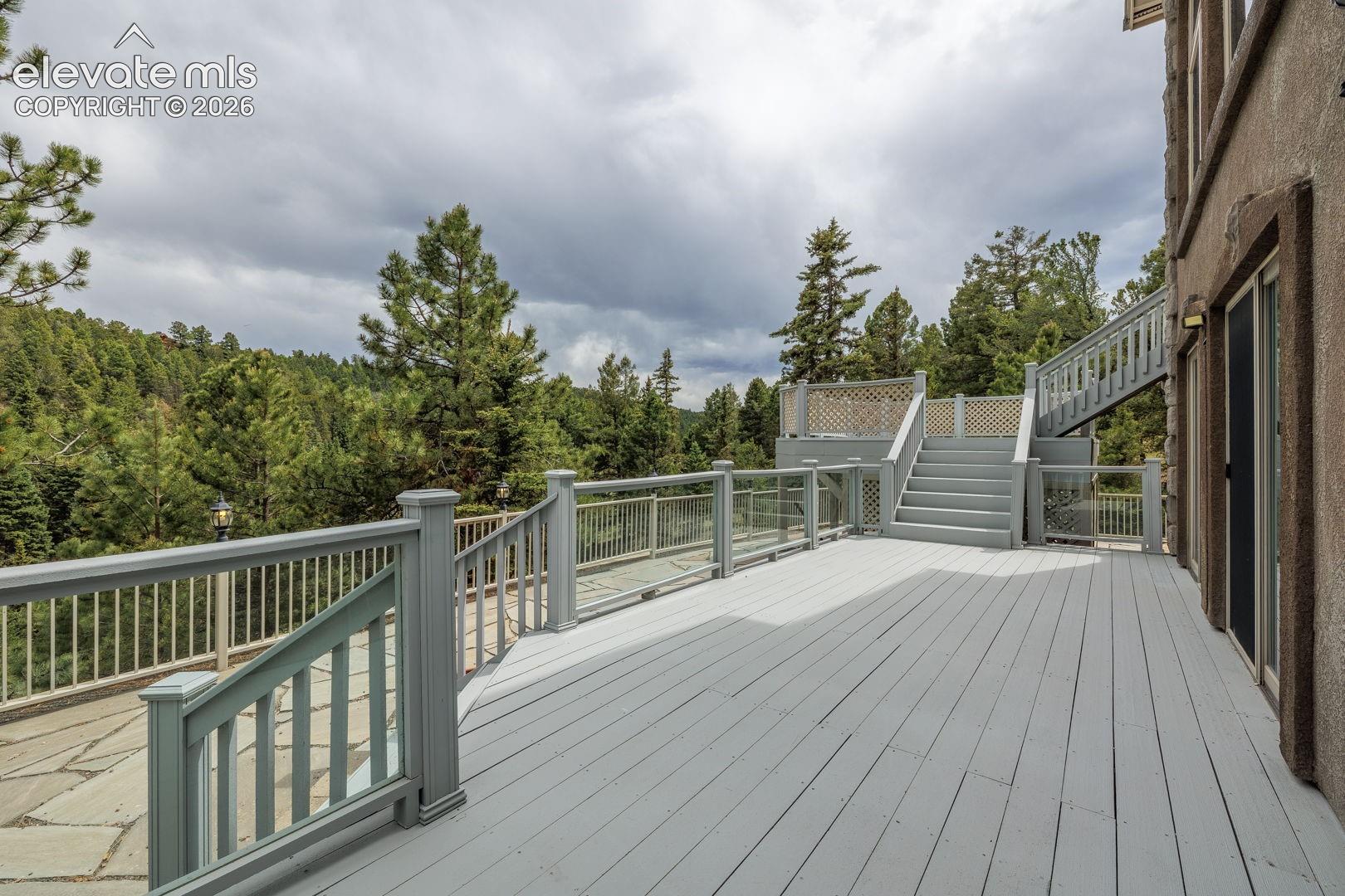 Lower level deck