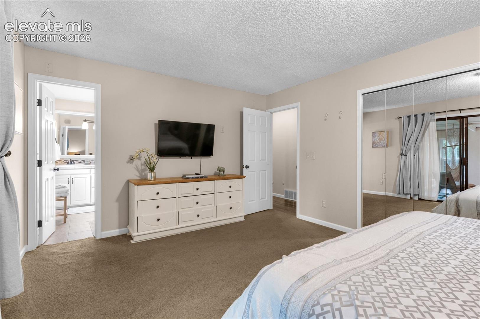 Photo 16 of 6145 Castlewood Lane, Colorado Springs