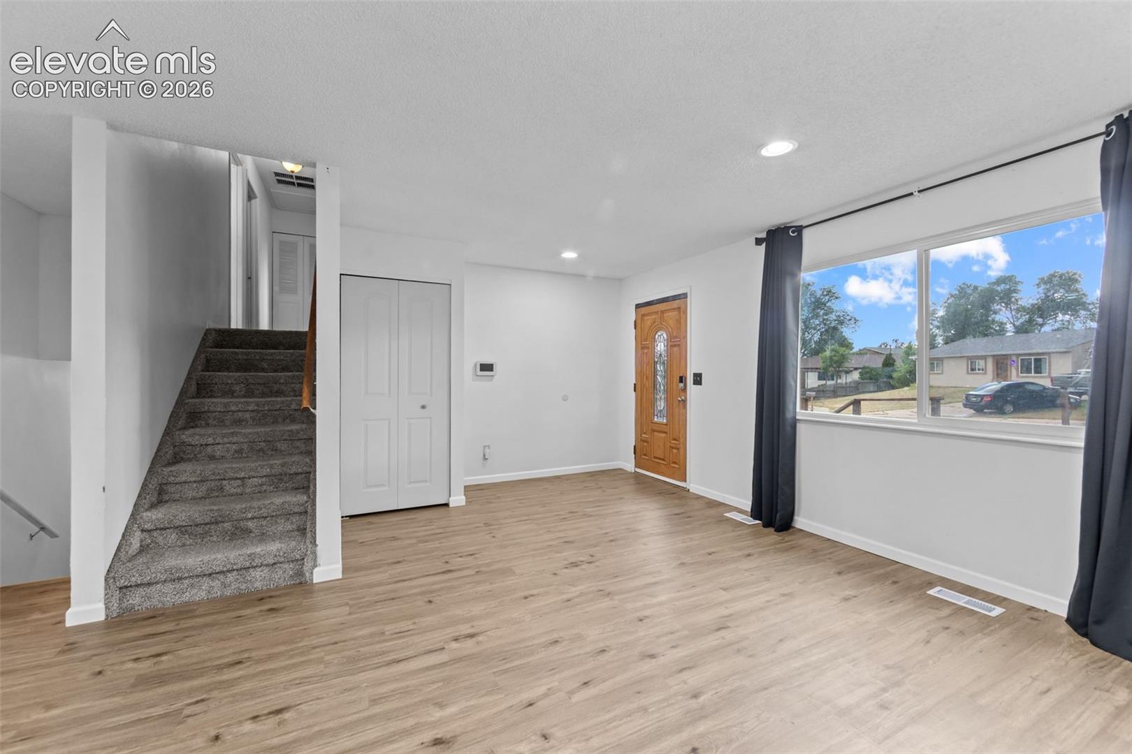 1727 Chautauqua Dr, Colorado Springs, CO 80915