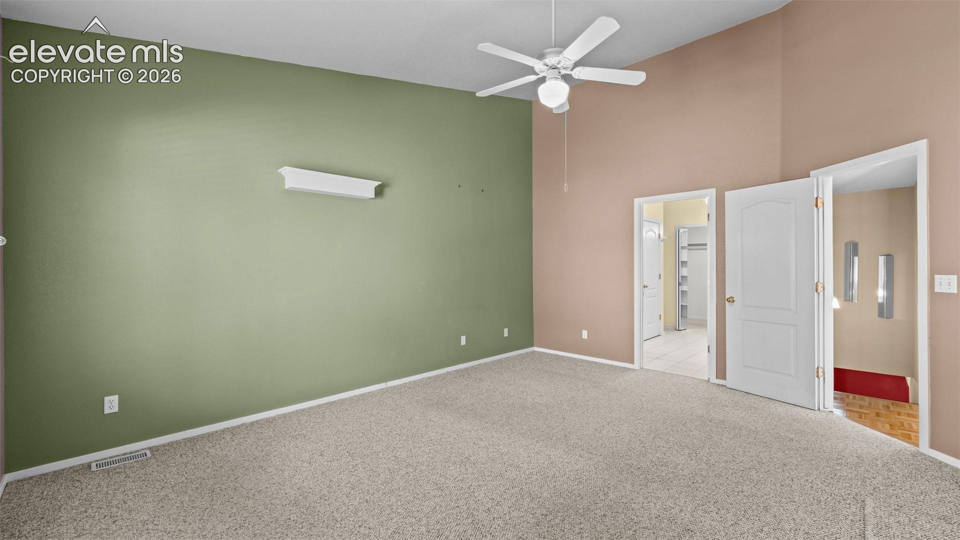 Main level primary bed with ensuite bath