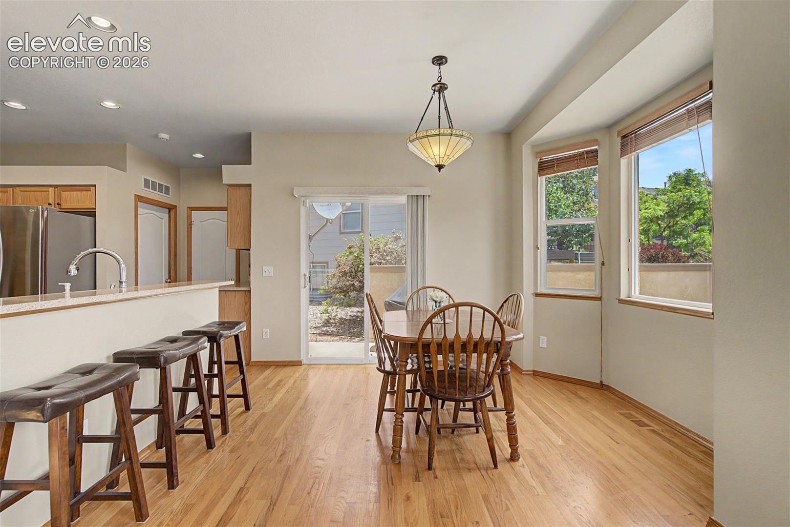 Large Breakfast Nook Opens to Patio!