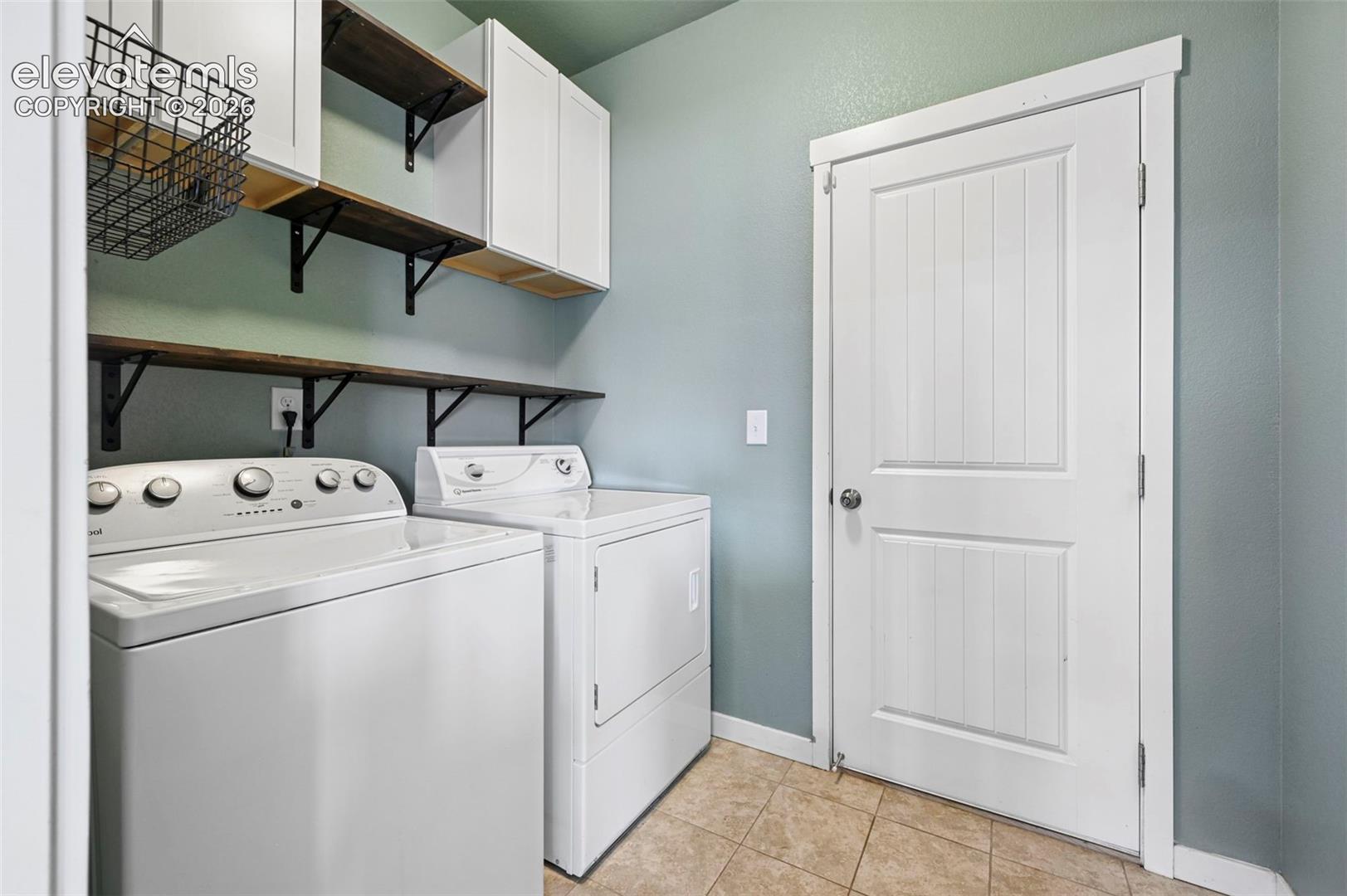 Access to 3 car garage