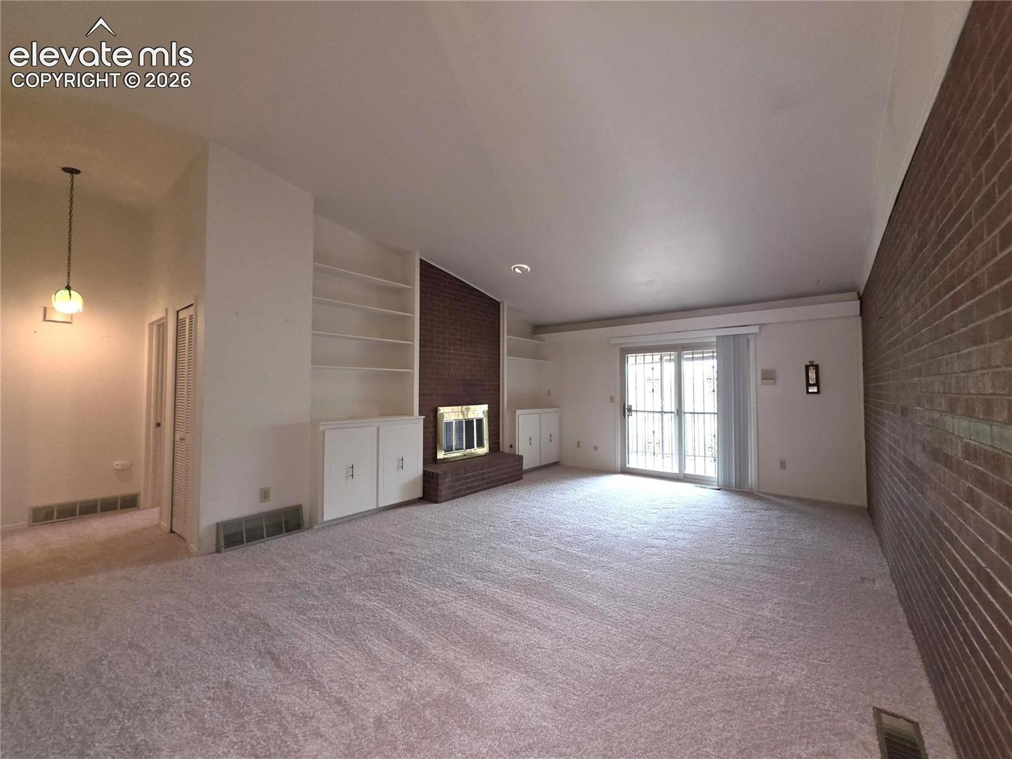 Photo 14 of 538 Lakewood Circle, Colorado Springs