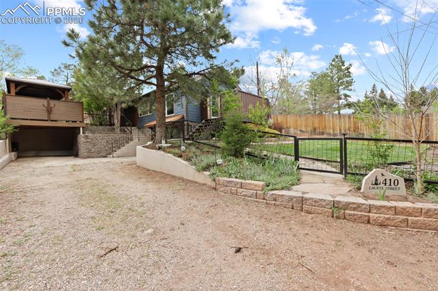 410 Laurel St, Colorado Springs, CO 80904