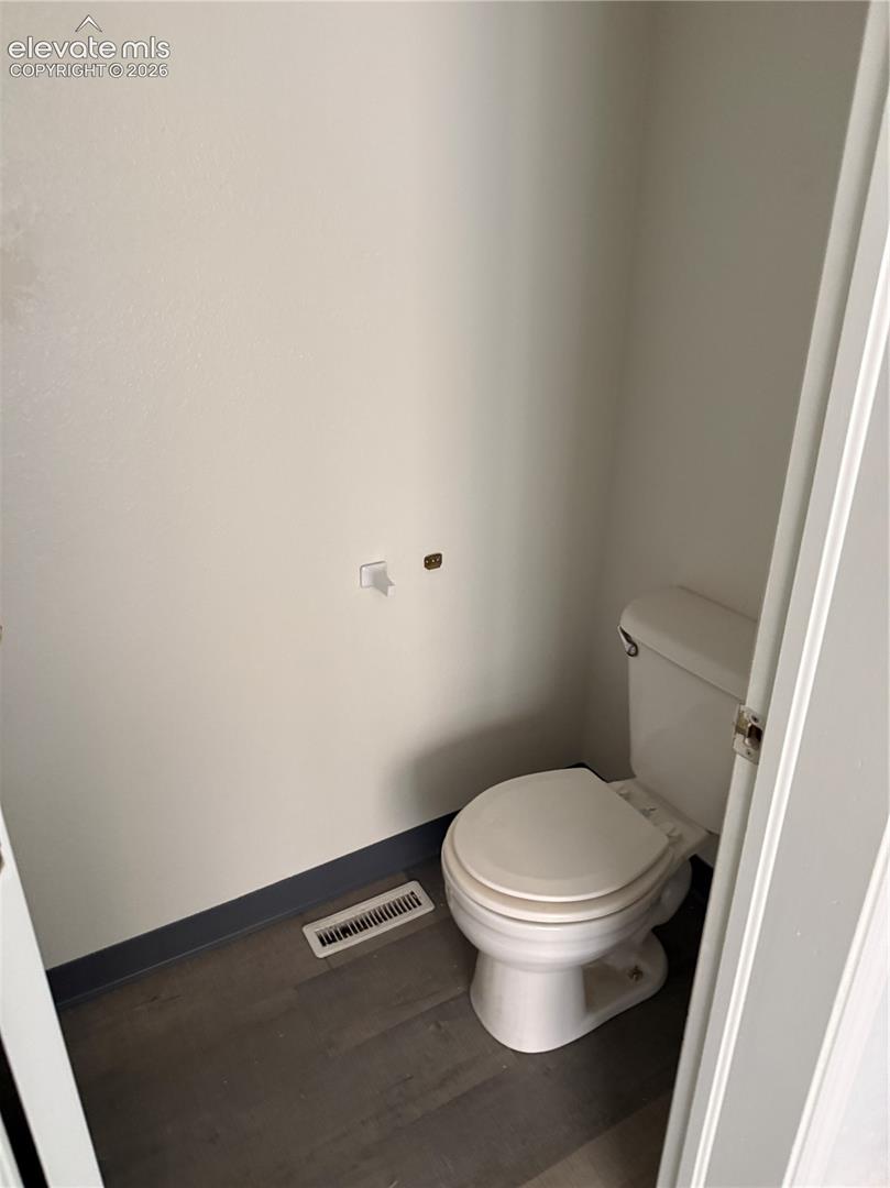 1/2 Bath Main Level