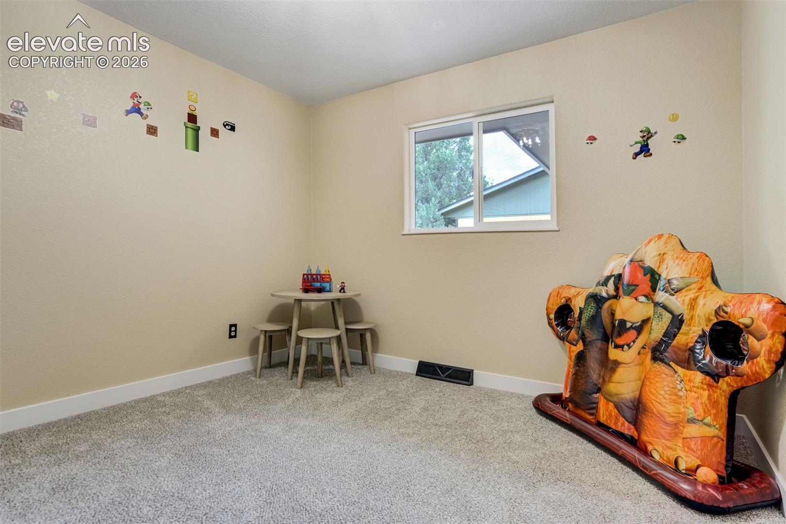 1st upstairs bedroom