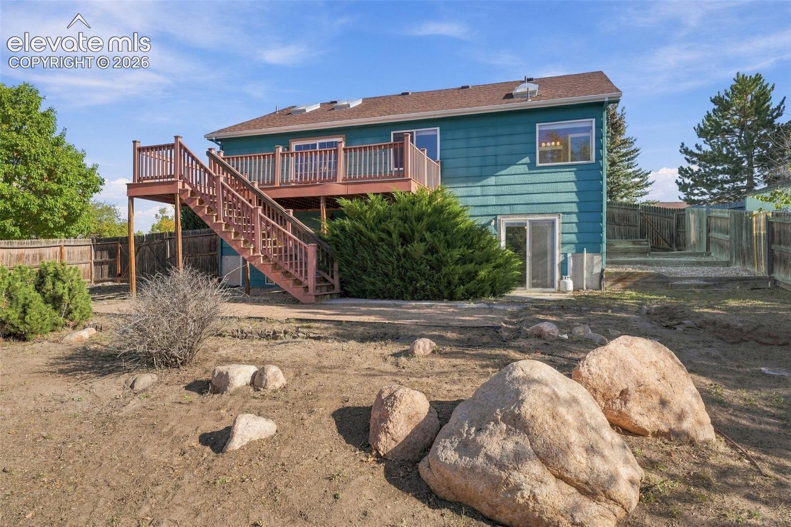 Photo 6 of 8140 Radcliff Drive, Colorado Springs