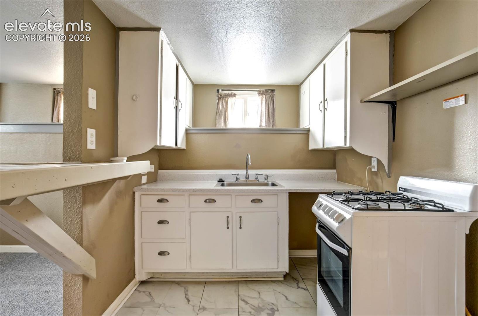 Photo 17 of 713 S Sheridan Avenue, Colorado Springs