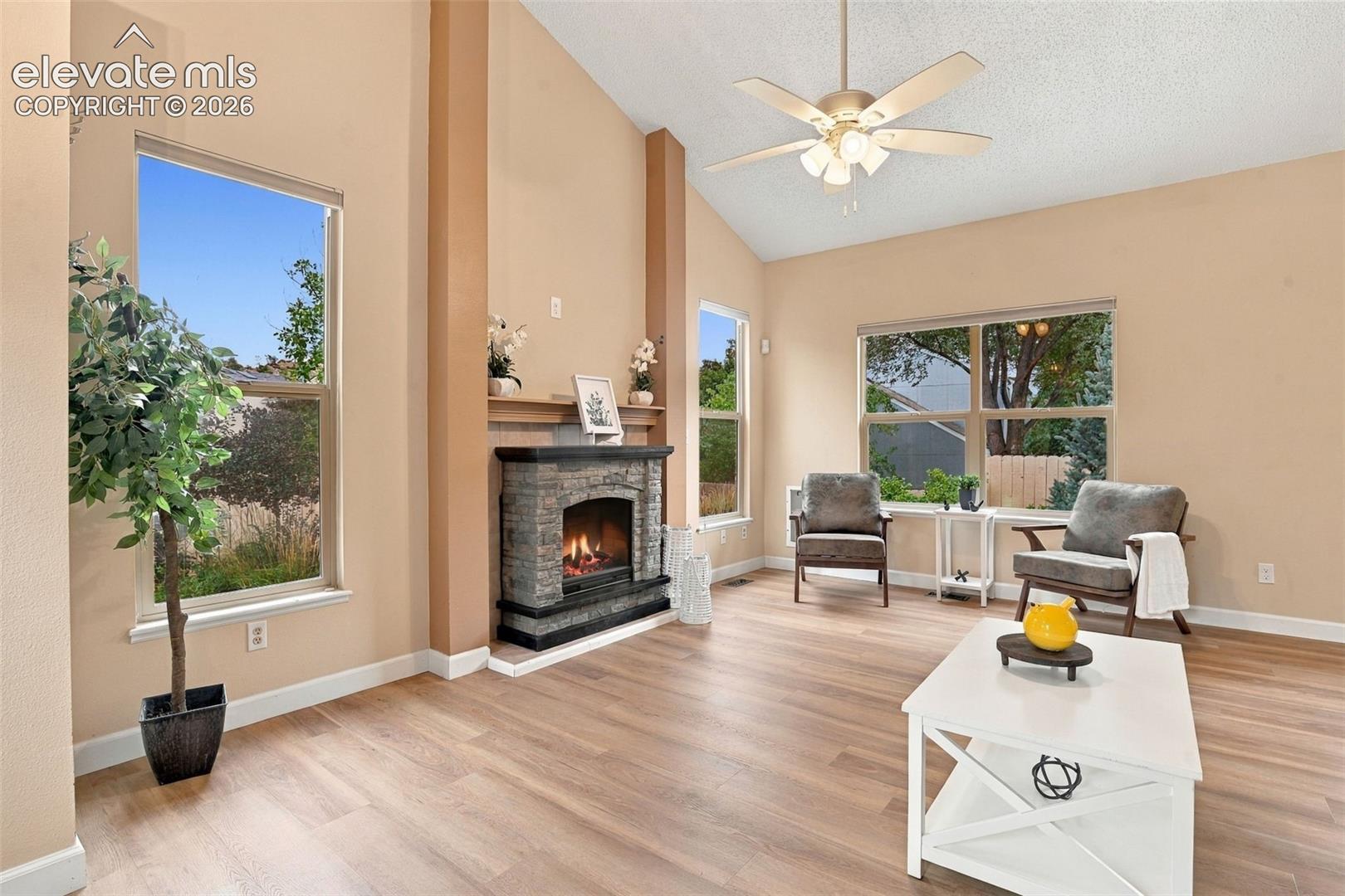 Photo 7 of 5960 Chokecherry Drive, Colorado Springs