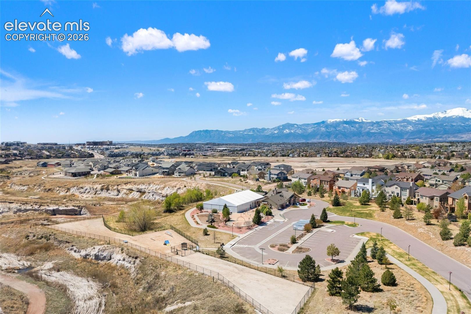8412 Noreen Falls Dr, Colorado Springs, CO 80924