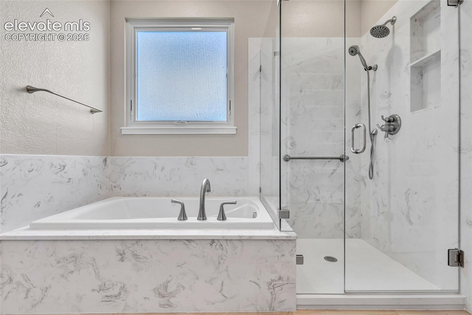 Primary Bath Heated floor and Heated tub to maintain constant water temp
