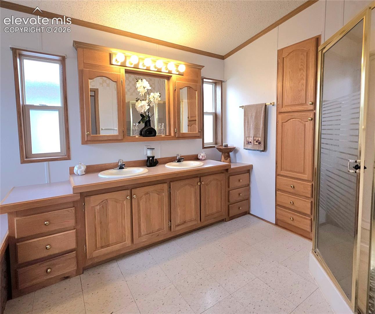 Photo 32 of 891 S Mountain Estates Road, Florissant
