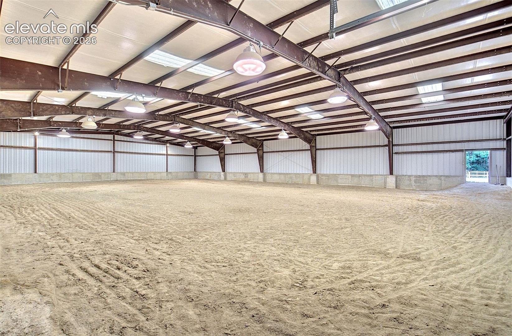 Expansive indoor arena 