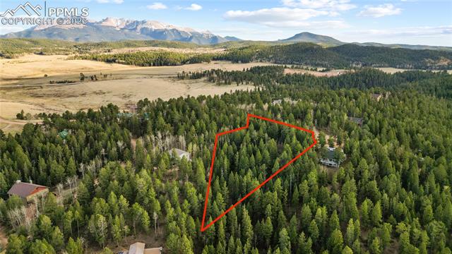 Property Lines are Approximate and not a survey