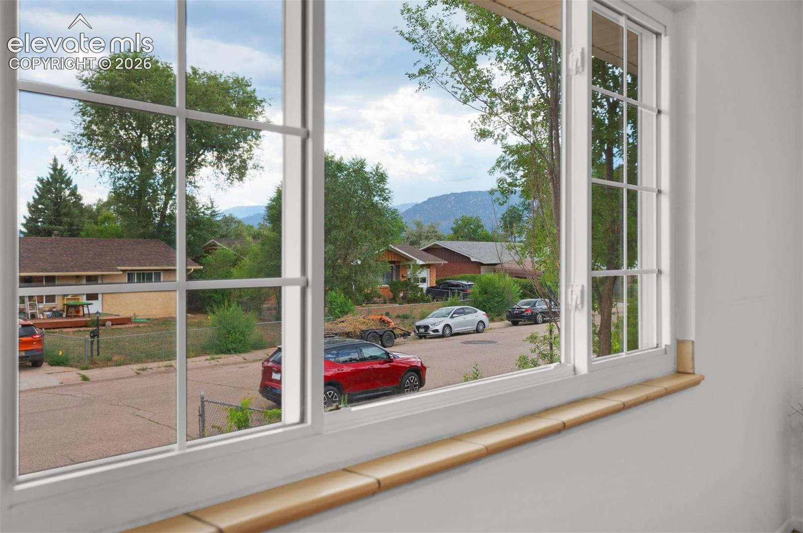 Photo 15 of 98 Landoe Lane, Colorado Springs