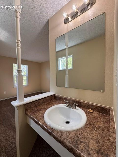 Photo 10 of 1051 W Nolte Drive, Colorado Springs