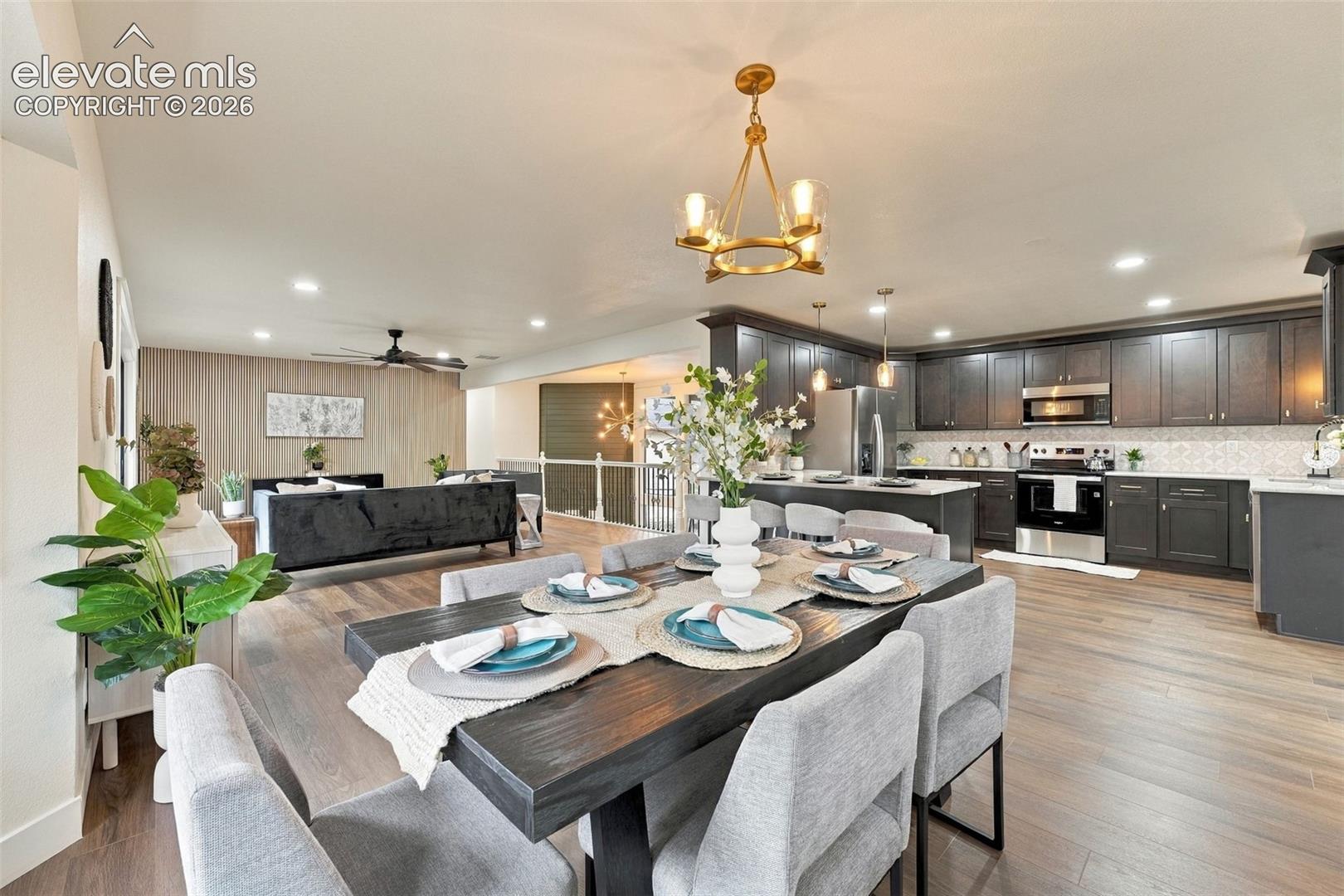 Photo 11 of 530 Mesa Vista Court, Colorado Springs