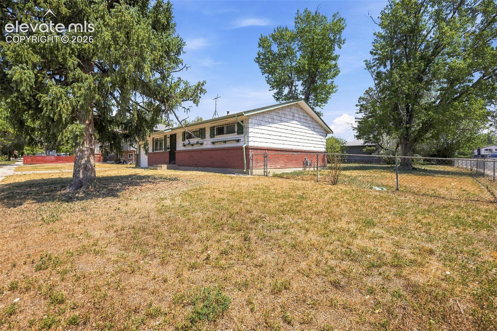 Photo 21 of 1235 Quivira Drive, Colorado Springs