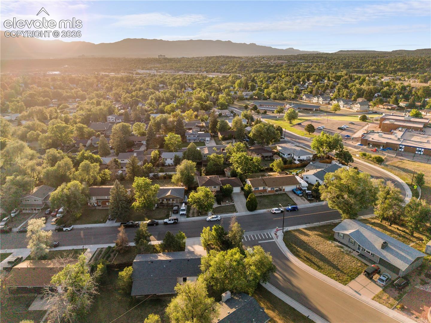1612 Shenandoah Dr, Colorado Springs, CO 80910