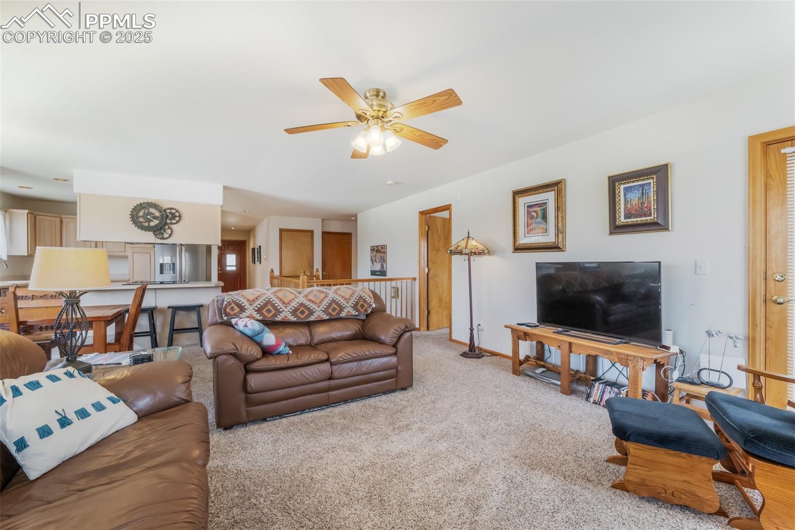 Photo 13 of 214 Luxury Lane, Colorado Springs