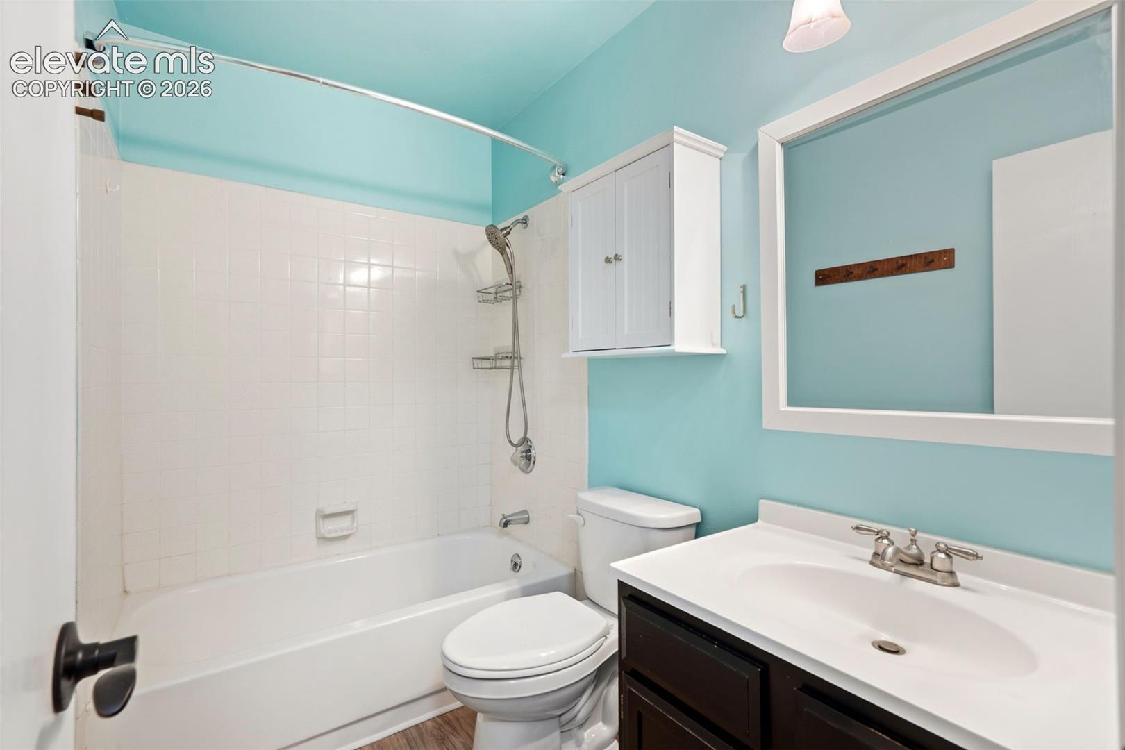 Photo 11 of 7542 RED MOUNTAIN Drive, Colorado Springs