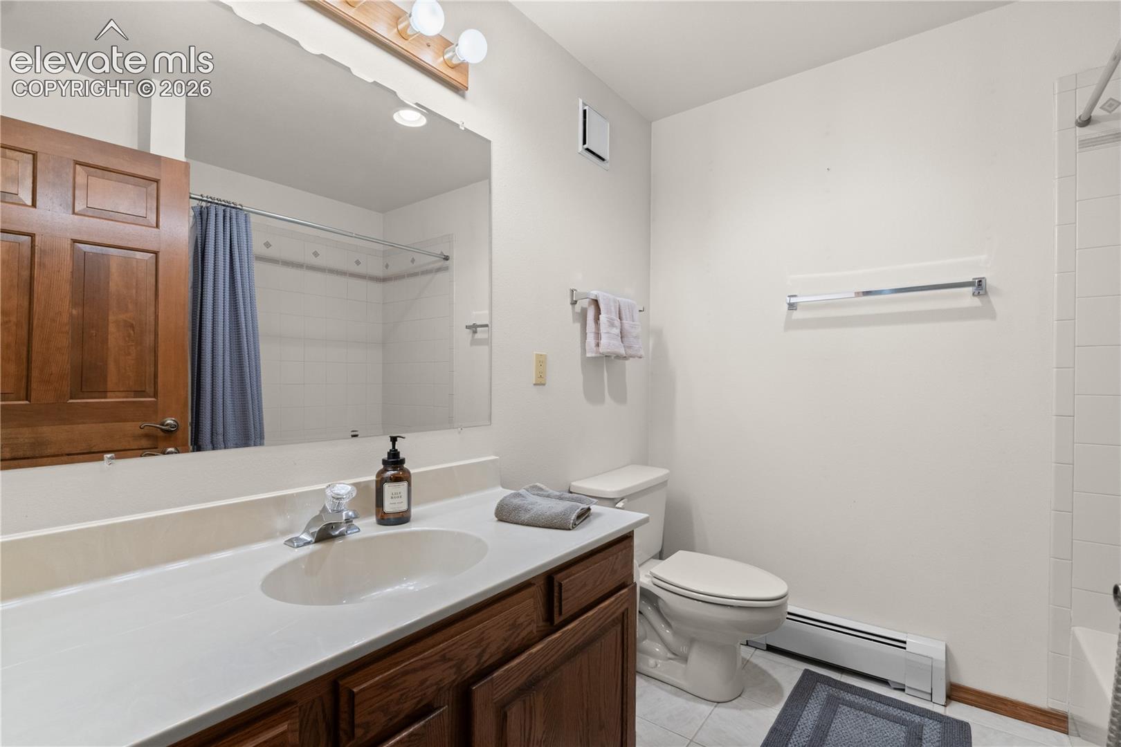 Full basement bathroom.